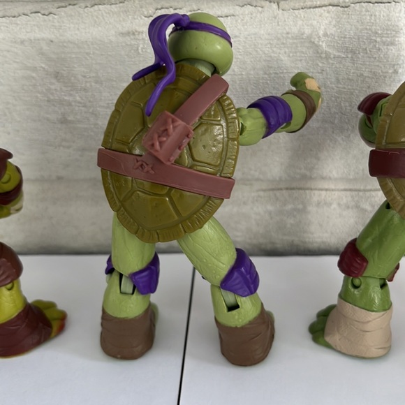 Teenage Mutant Ninja Turtles Action Figures 5” 2012 - Picture 7 of 8